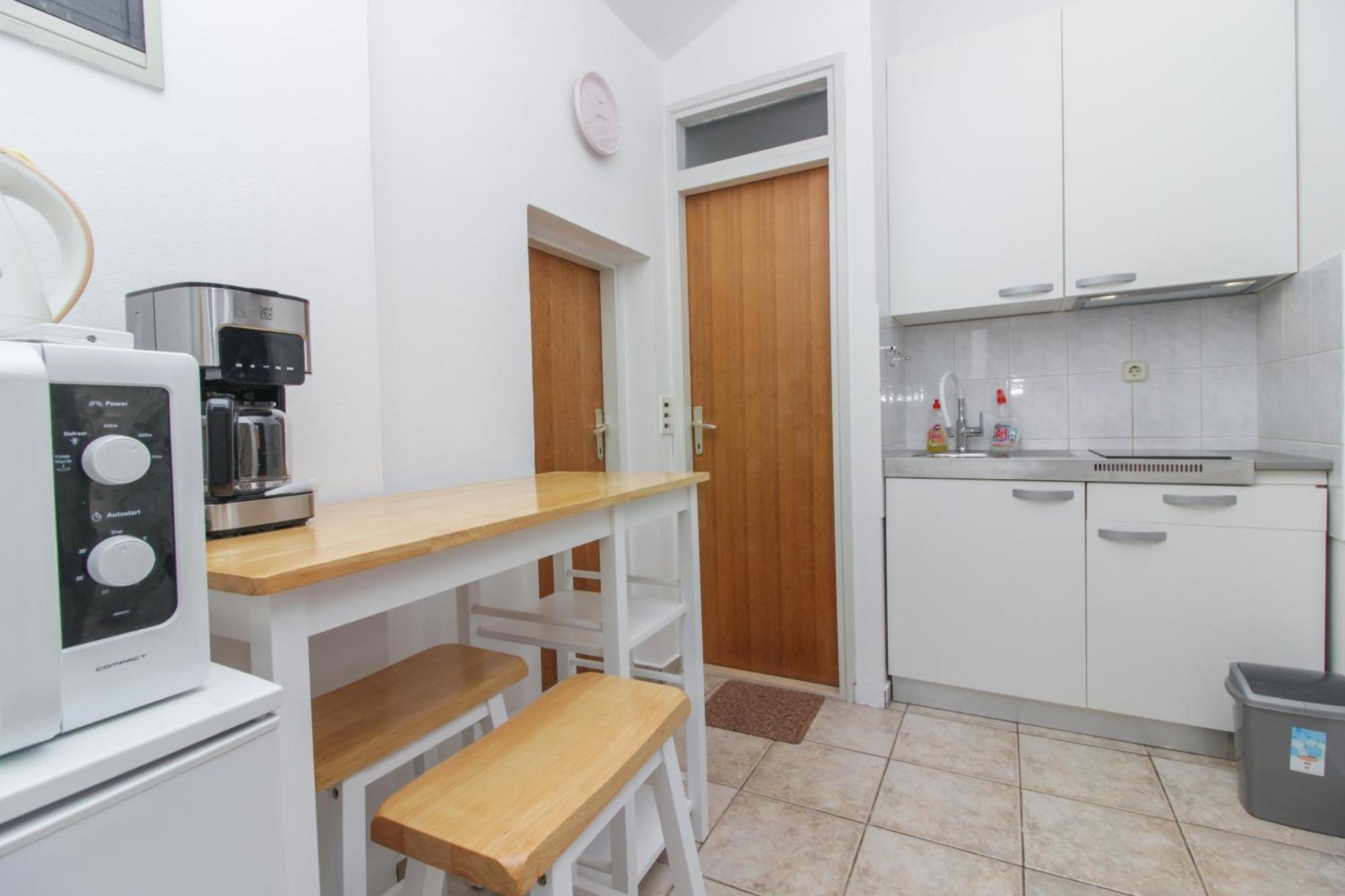 Apartments And Rooms With Parking Space Nin, Zadar - 5805 Ngoại thất bức ảnh